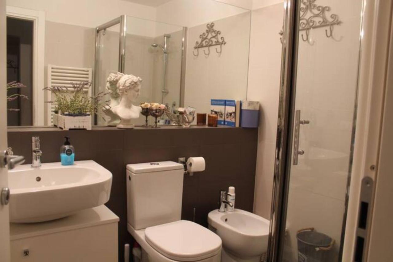 Cosy Flat In The Heart Of Флоренция Екстериор снимка